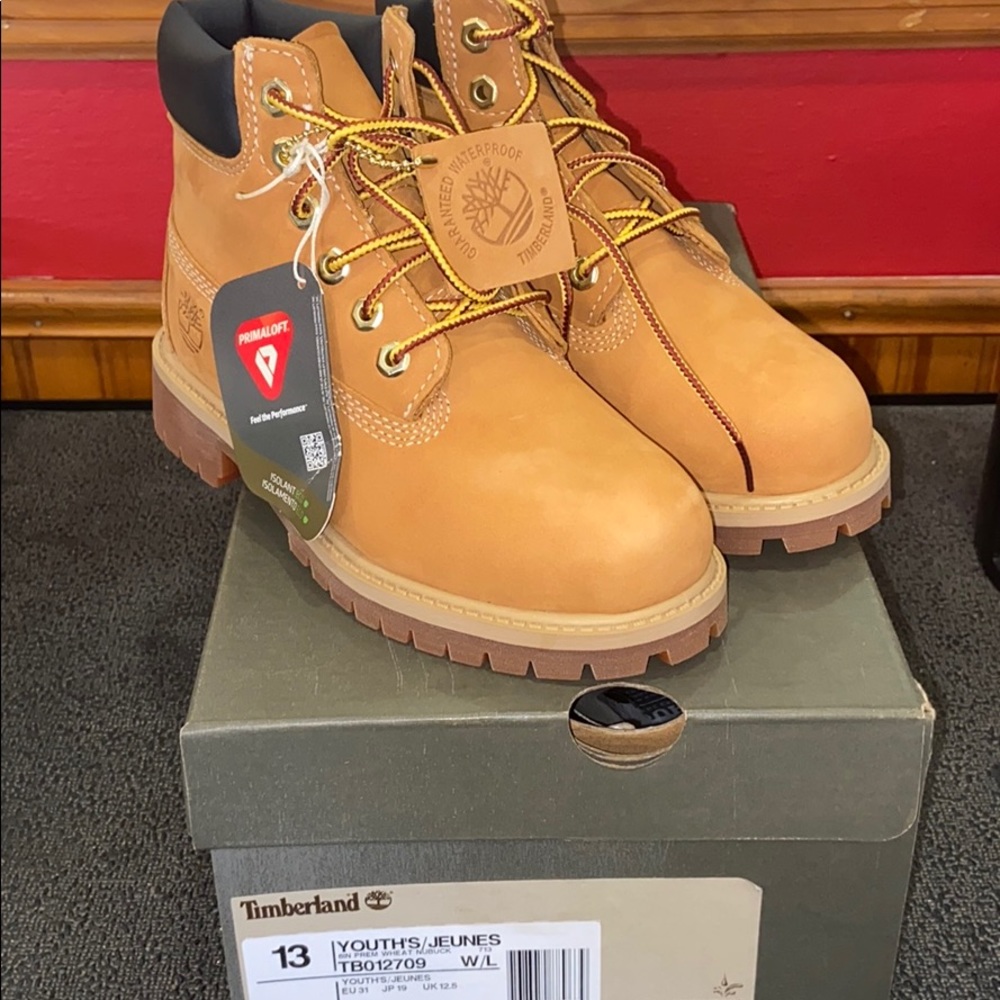 Boys preschool  Timberland size 13 BN